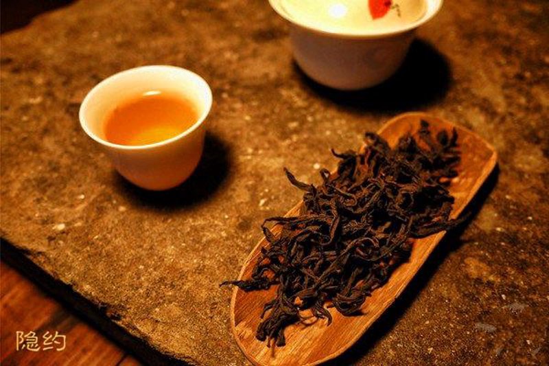 大红袍：岩骨花香中的茶中佳品